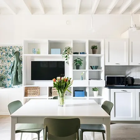 Lovely On The Navigli River By Easylife Appartement