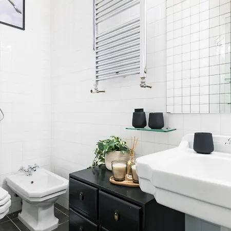 Lovely On The Navigli River By Easylife Apartament *